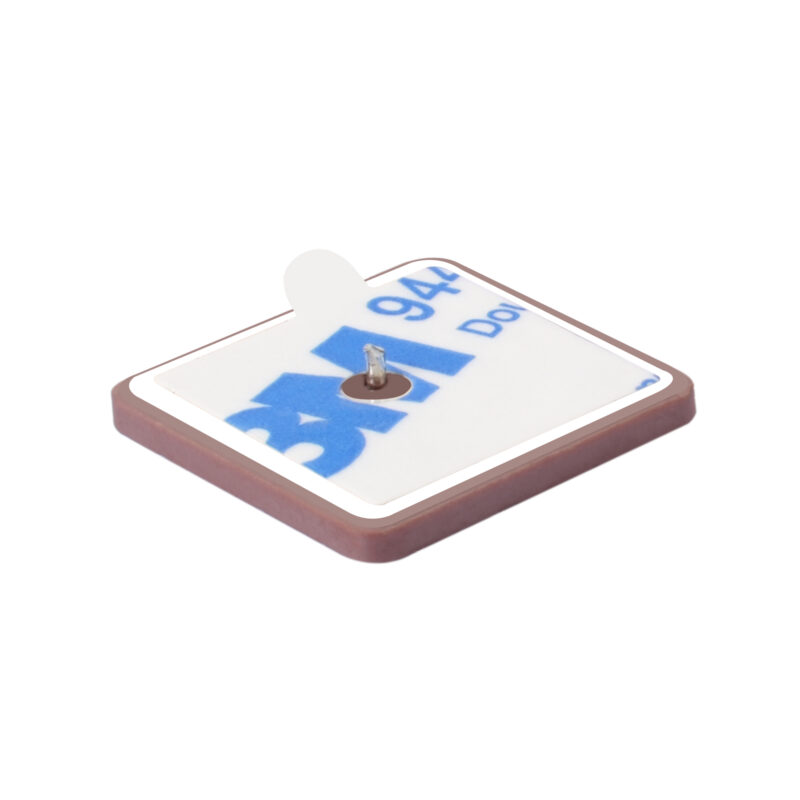 active GNSS signal simulator antenna